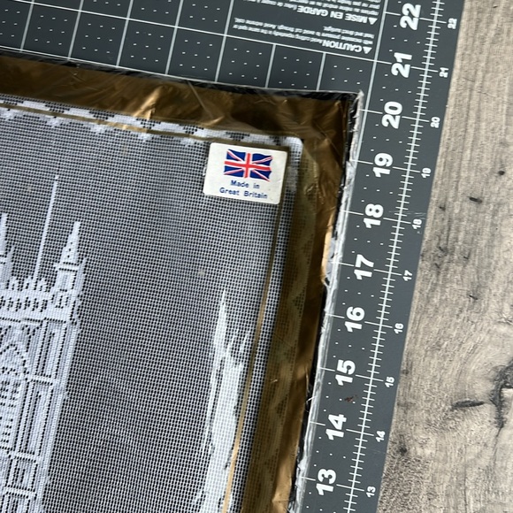 Westminster Abbey Genuine Nottingham Lace Made in Britain - Picture 8 of 9